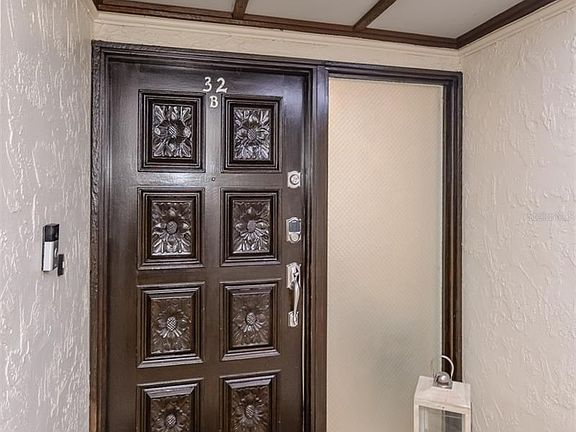 2nd image of 3035 Countryside Blvd APT 32B