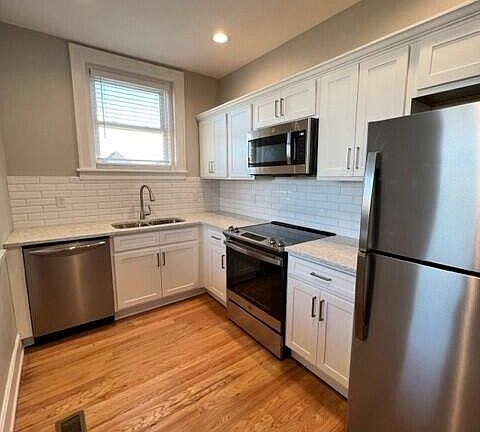2nd image of 115 Elm Ave SW APT A6