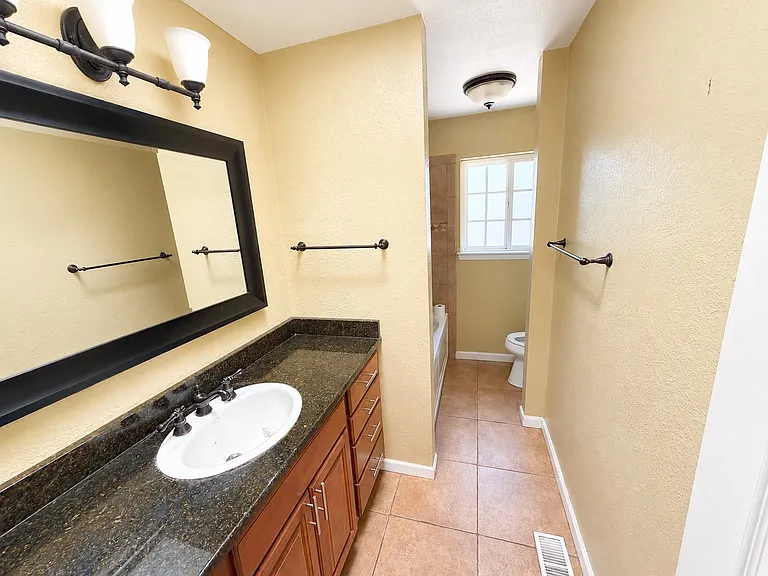 8521 James Ave NE — Photo 8