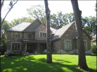 621 Nor Oaks Ct, West Chicago, IL