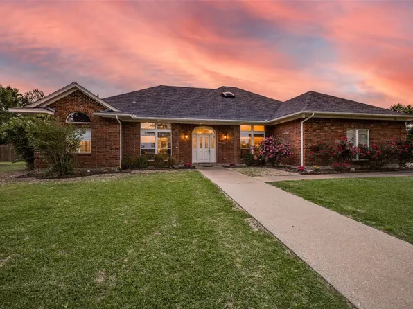 725 Country Club Rd, Corsicana, TX 75110