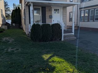 466 Main St #466, East Haven, CT 06512