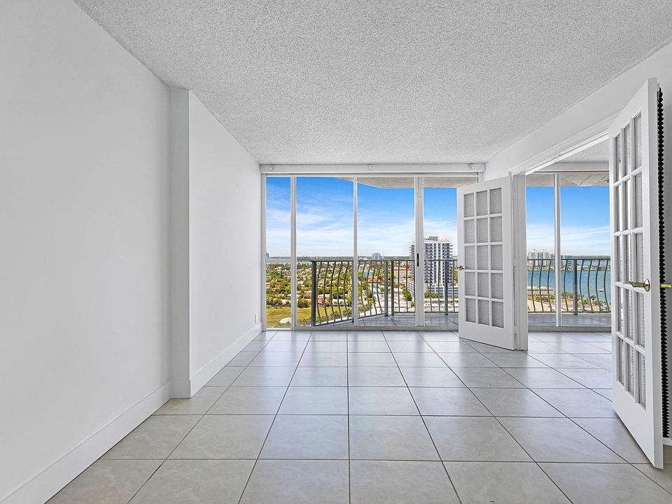 1st image of 7601 E Treasure Dr APT 2000