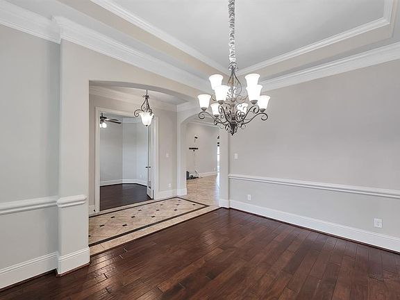 4th image of 4611 Wentworth Dr