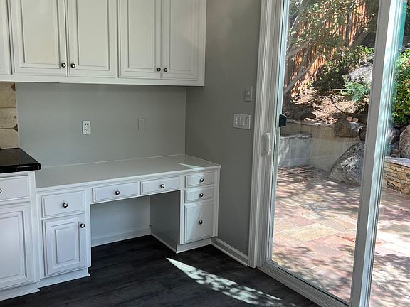 5th image of 108 Portsmouth Dr