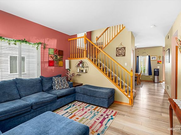 4th image of 2524 Stonybrook Dr