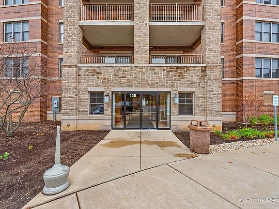 3rd image of 125 Lakeview Dr Unit 708