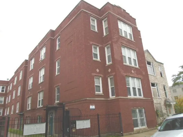 541 E 60th St #1A, Chicago, IL 60637