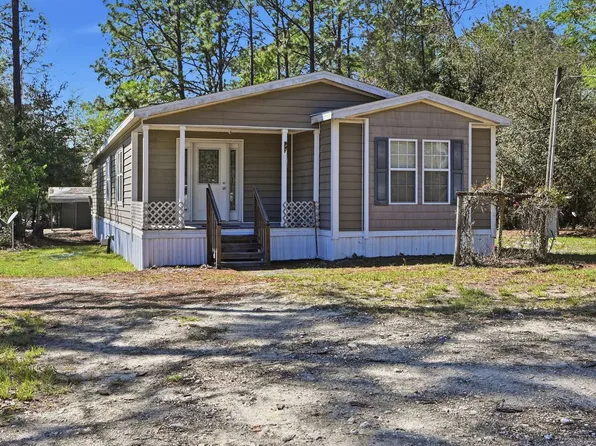 5809 NW 18th Ter, Bell, FL 32619