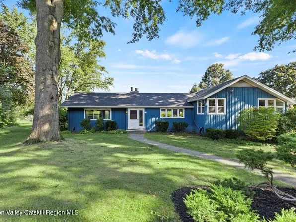 33 James Place, Catskill, NY 12414