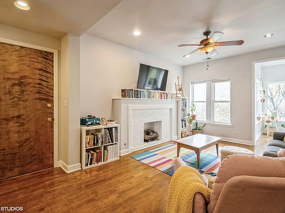 3rd image of 4703 N Lawndale Ave APT 3
