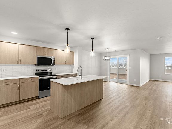 3rd image of 3090 E Mossy Creek Dr