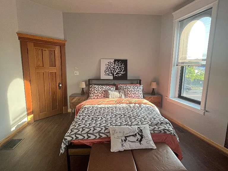 688 Clinton St #2 — Photo 6
