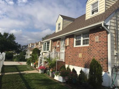 427 Greengrove Ave, Uniondale, NY, 11553