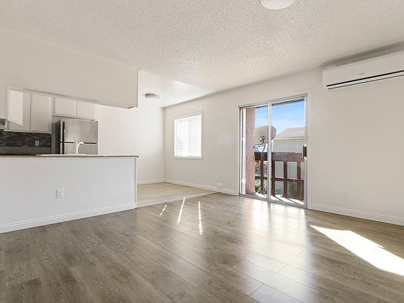3rd image of 1026 N Bonnie Brae St APT 8