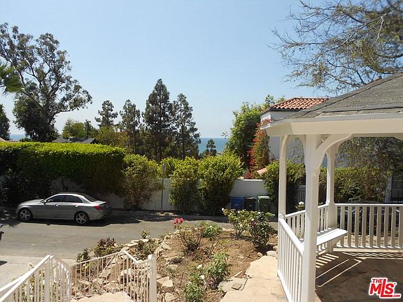 2nd image of 17933 Castellammare Dr