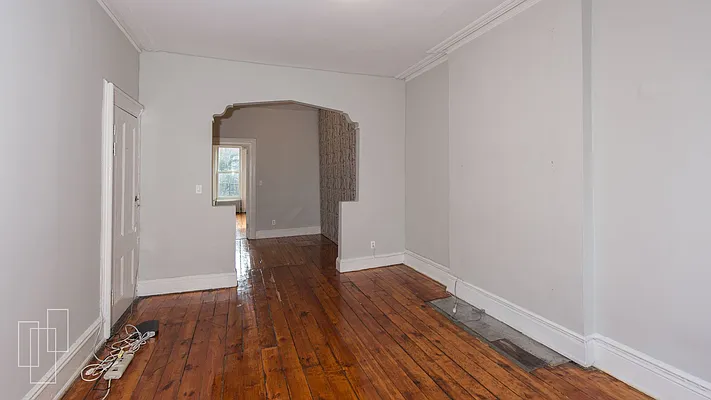 Rented by Garfield Realty  | media 7