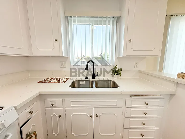 18350 NAPA, LLC — Photo 16