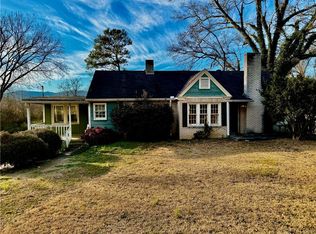 26 Blacks Bluff Rd SW, Rome, GA 30161