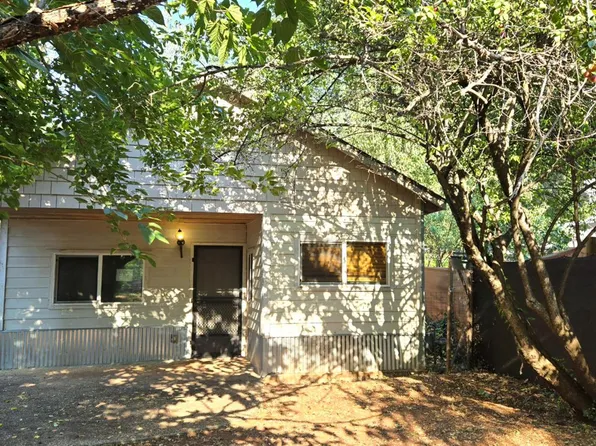 10379 Carey Dr, Grass Valley, CA 95945