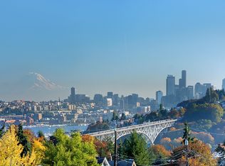 4235 Francis Ave N APT 205, Seattle, WA 98103