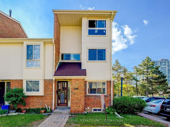 20 Brookmill Blvd #130, Toronto, ON M1W 2Y5