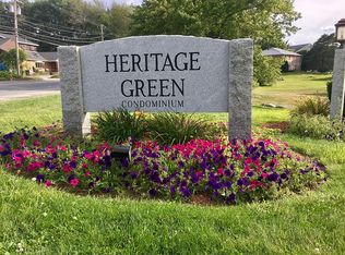 42 Fernview Ave APT 6, North Andover, MA 01845