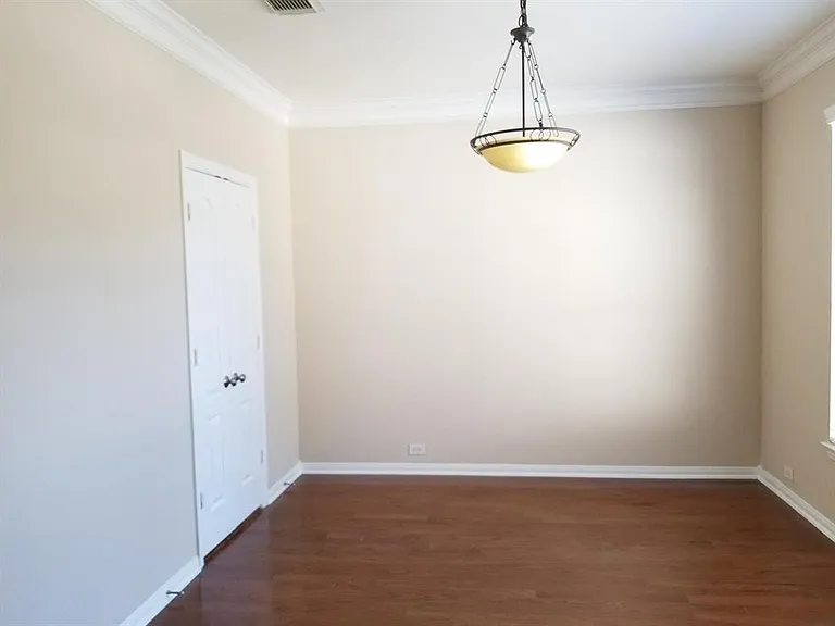 25406 Archdale Ct — Photo 23