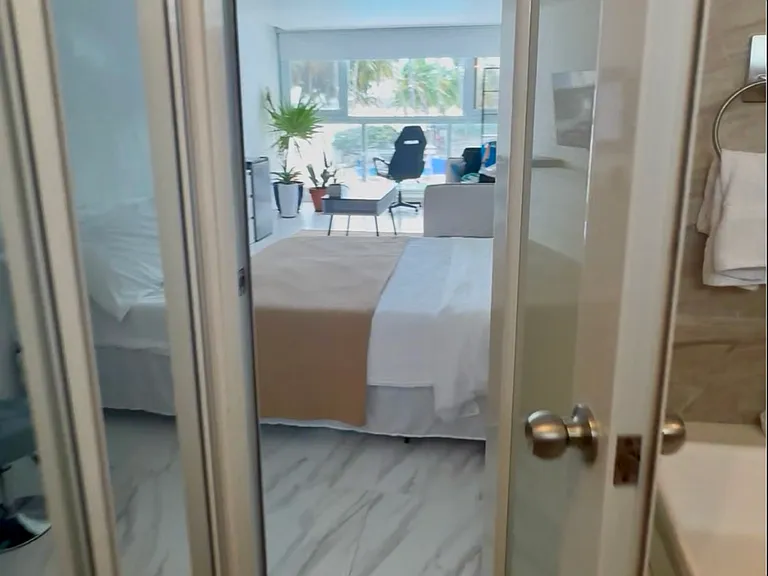 1479 Ashford Avenue Condado Del Mar #C7 — Photo 8