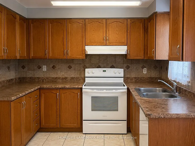 16 Torada Ct — Photo 2