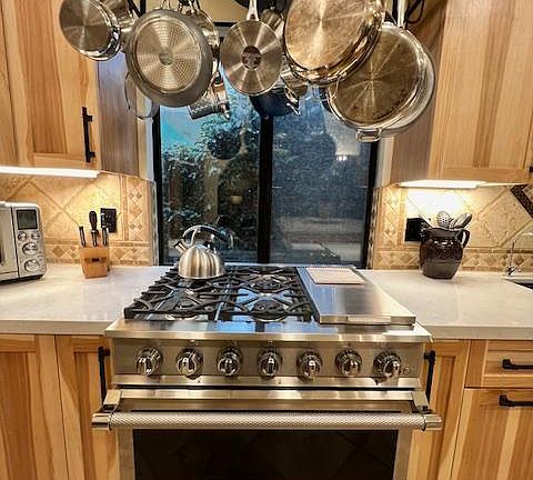 Large gas stove-top and oven