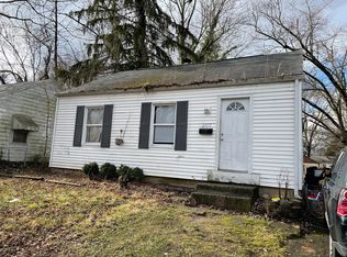 2557 McGuffey Rd, Columbus, OH 43211