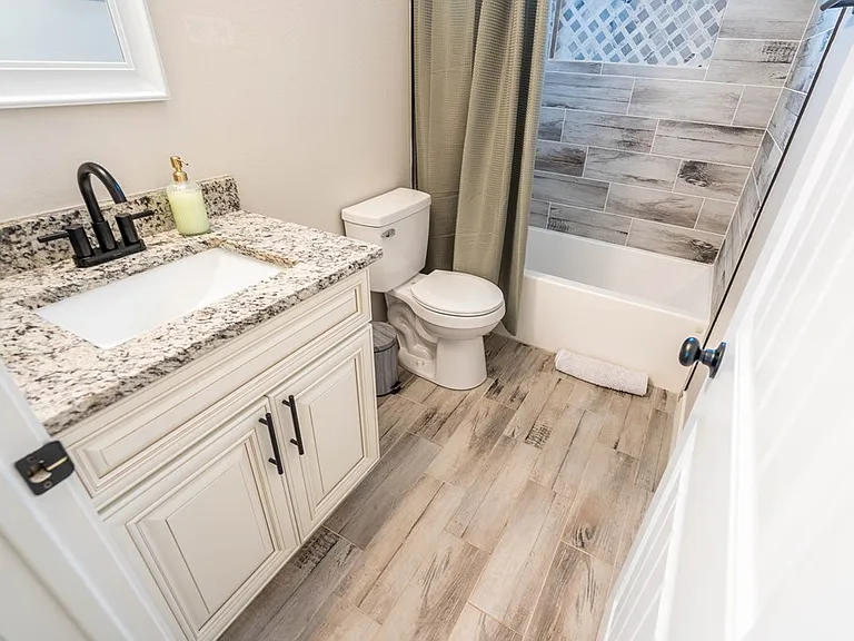 3611 El Cajon Ave — Photo 20
