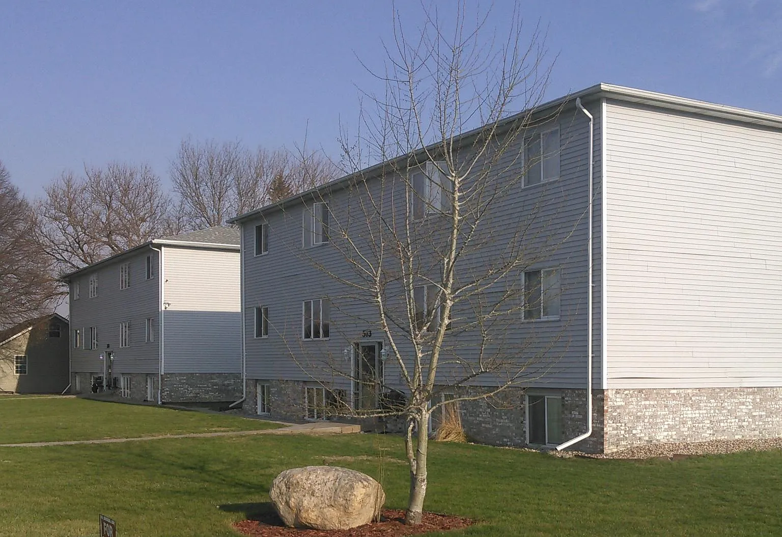 511 Verges Ave — Photo 3