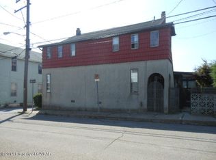 702 Walnut St, Freeland, PA 18224