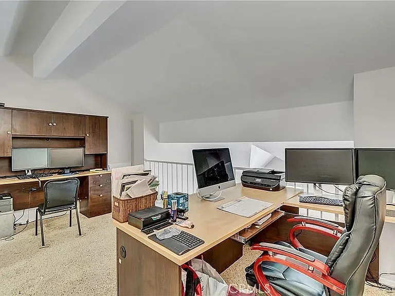 1200 Gaviota Ave #305 — Photo 6