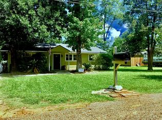 11836 S Ridgeway Dr, Willis, TX 77318