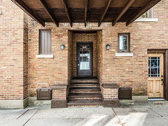 3rd image of 235 Norwood Ave SE