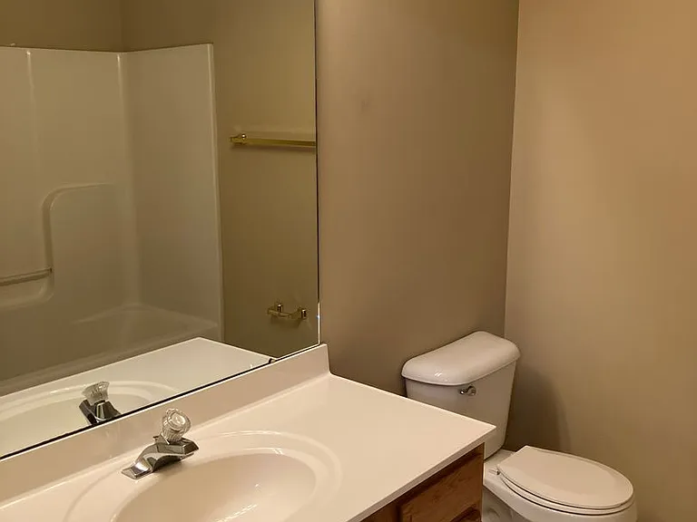 1340 Wayne St #A — Photo 11