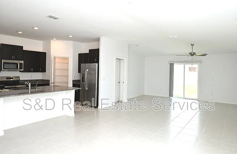 2674 Red Egret Dr — Photo 2