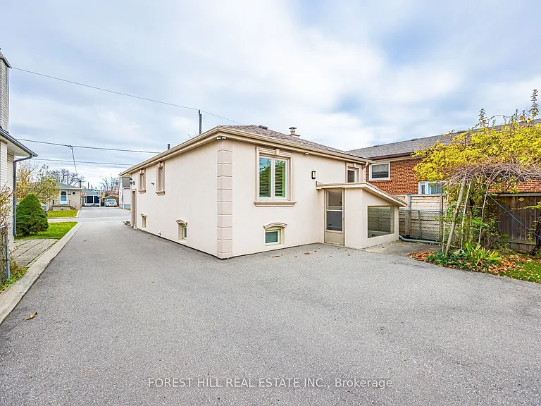 159 Spalding Rd — Photo 32