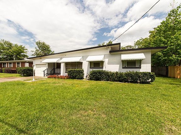3rd image of 2135 Ronald Ln