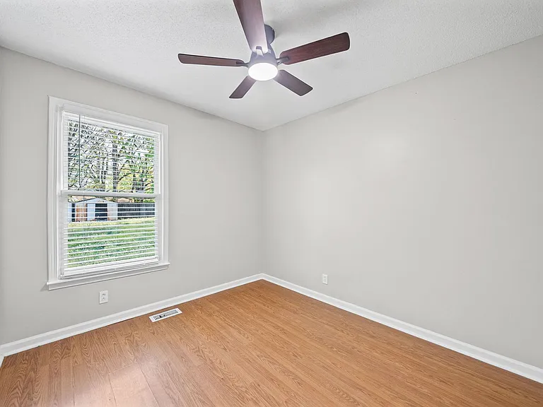 194 Bob White Dr — Photo 20