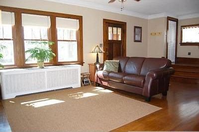 3rd image of 1367 Blair Ave