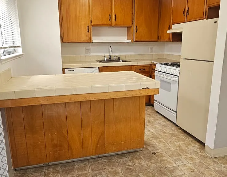 5865 S Land Park Dr — Photo 29