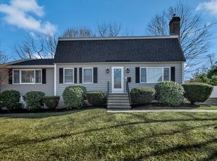 5 Harvard St, Woburn, MA 01801