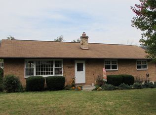 2477 Middle Rd, Lewistown, PA 17044