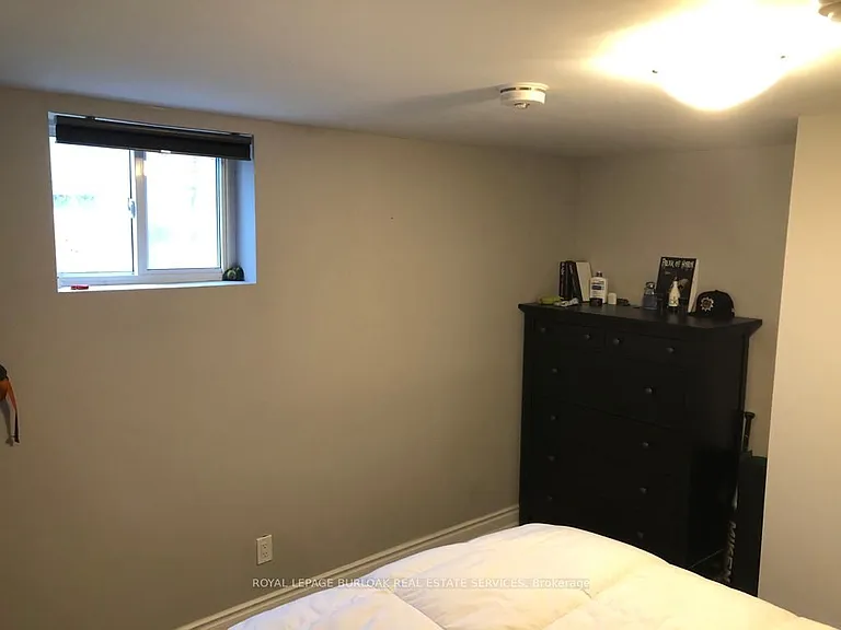 15 Michael Ave #LOWER — Photo 9