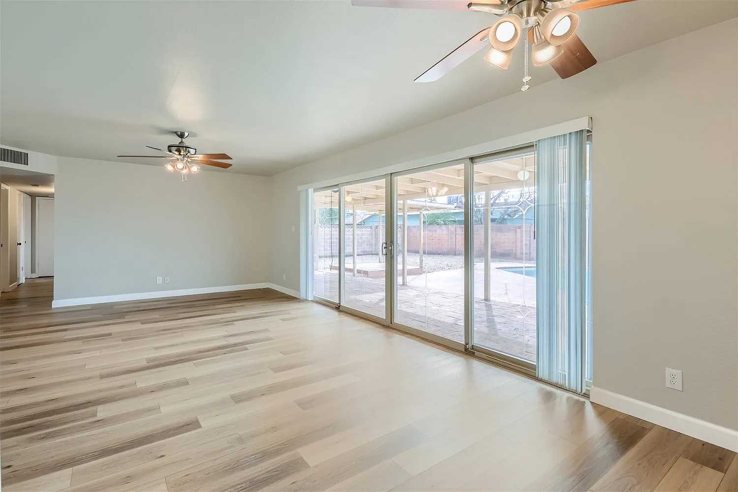 3 bed, 1590 sqft, $3,200 — Photo 4