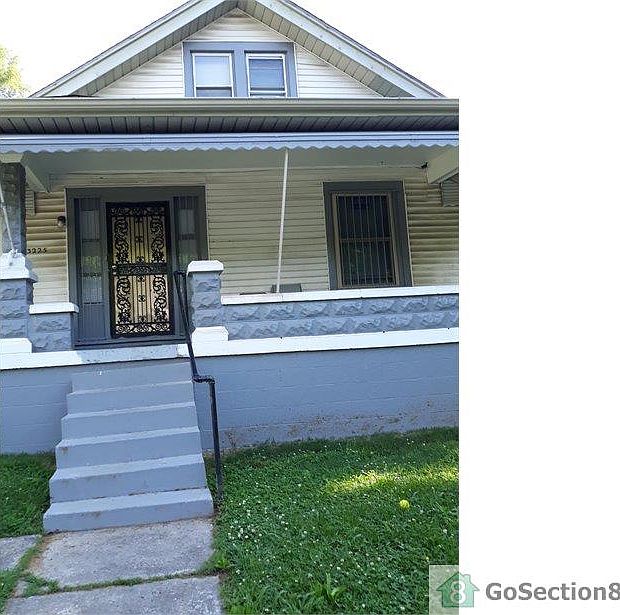 2nd image of 3225 Herman St
